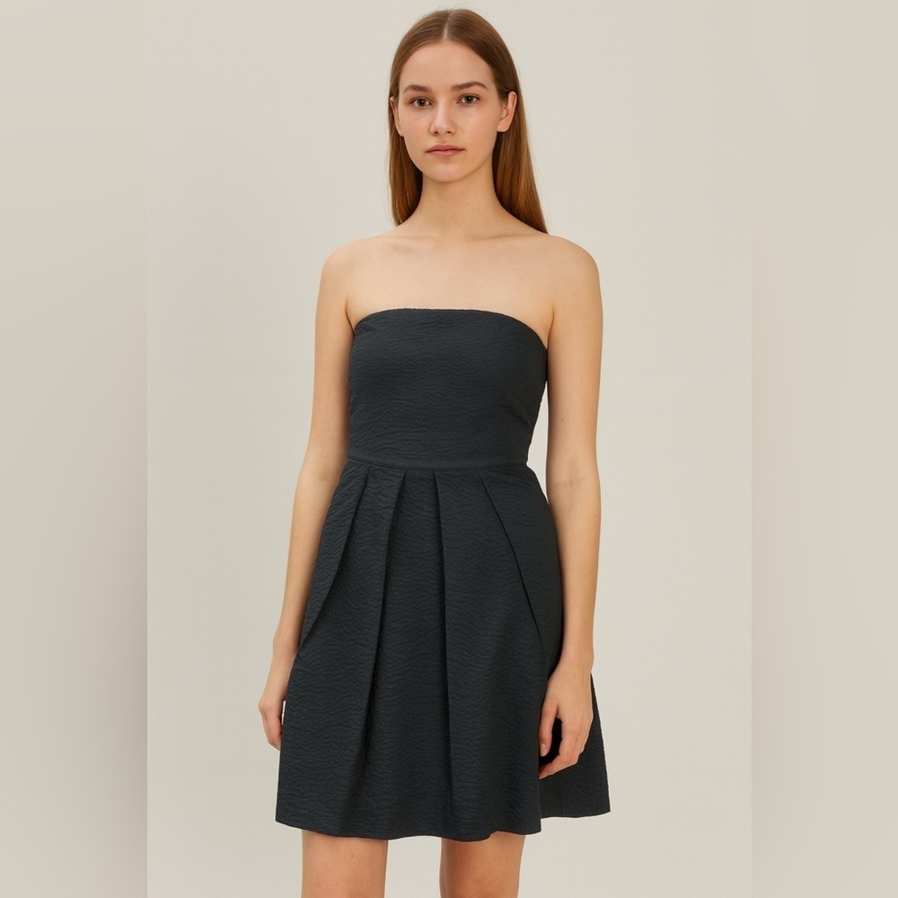 J Crew Elegant Textured Black Strapless Dress.   Size-6P